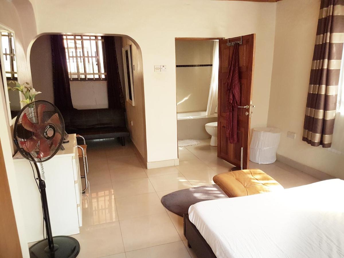 Portersville Private Lodge Freetown Ngoại thất bức ảnh