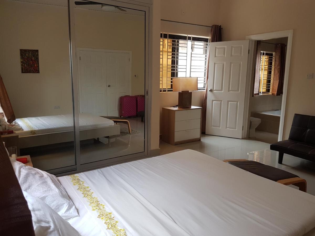 Portersville Private Lodge Freetown Ngoại thất bức ảnh