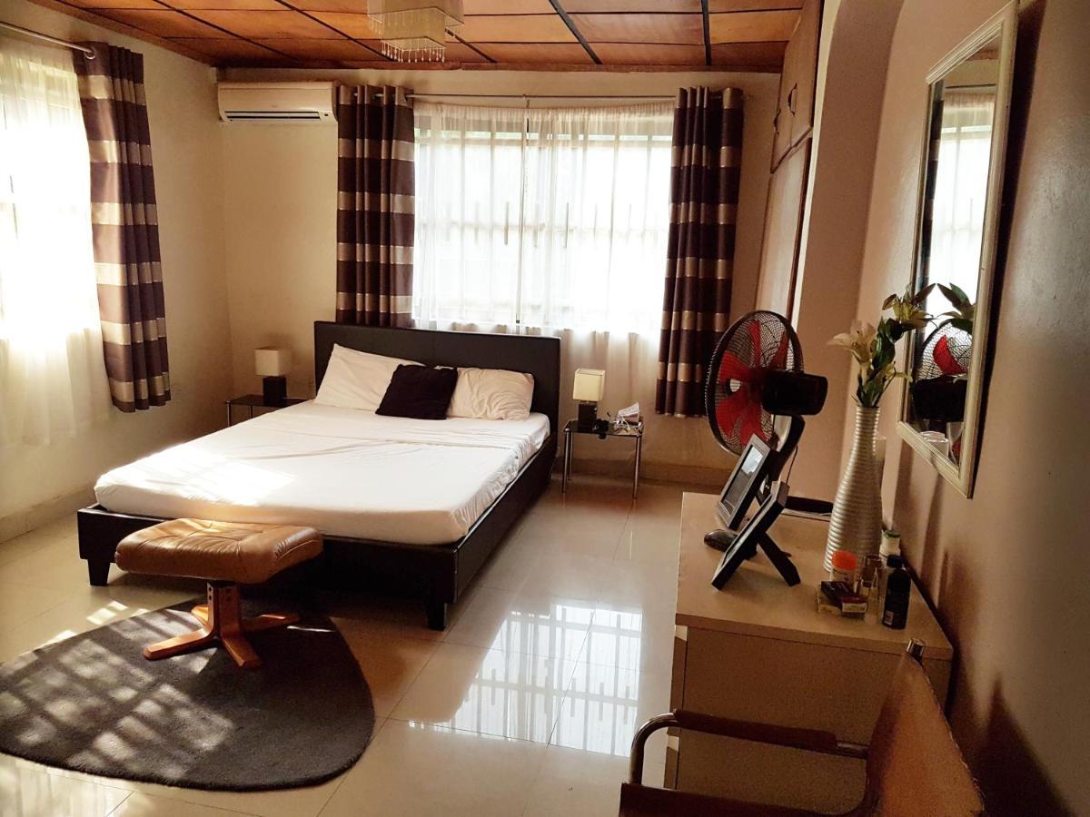 Portersville Private Lodge Freetown Ngoại thất bức ảnh