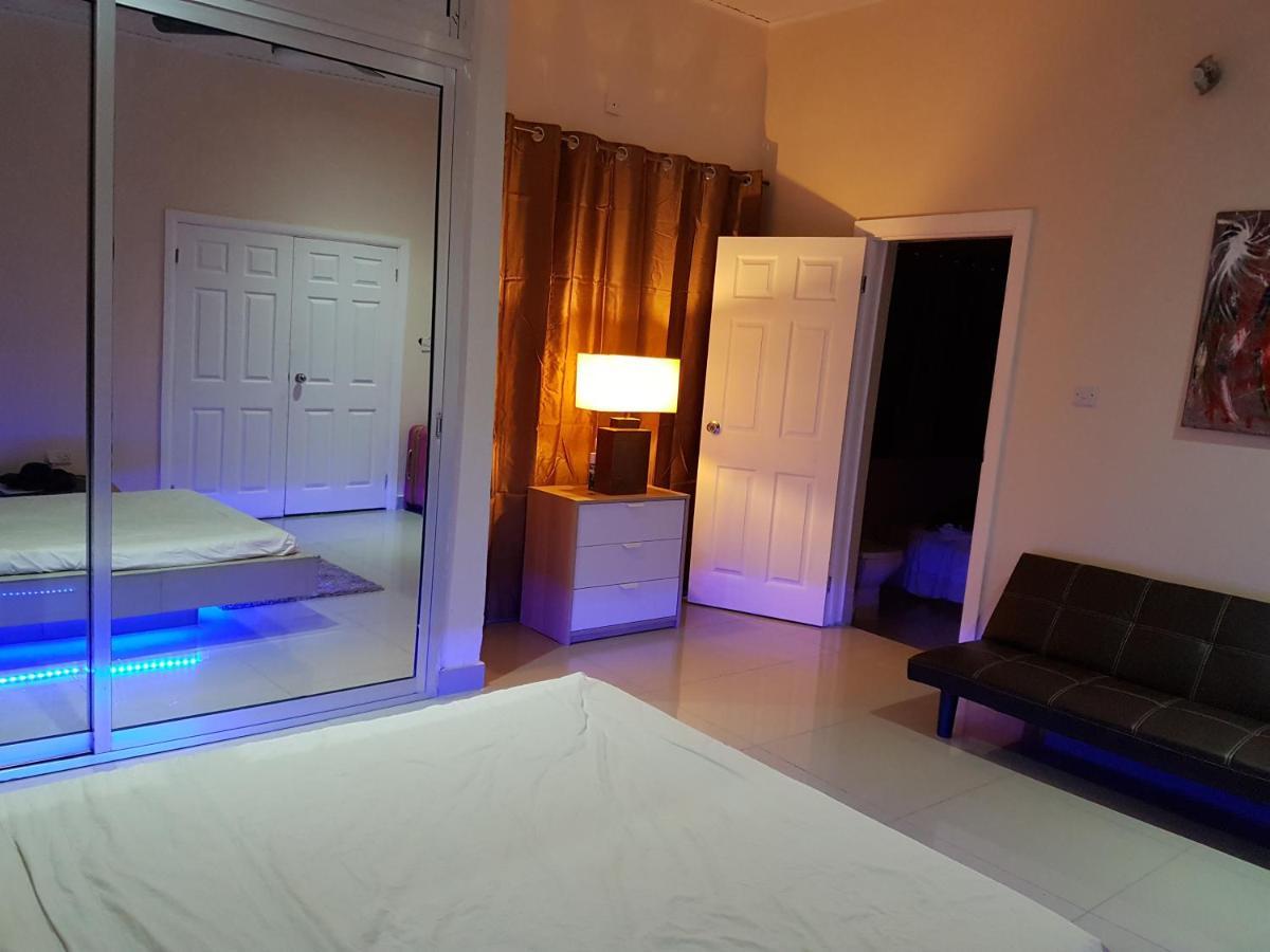 Portersville Private Lodge Freetown Ngoại thất bức ảnh