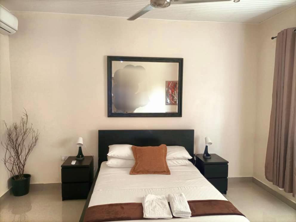 Portersville Private Lodge Freetown Ngoại thất bức ảnh